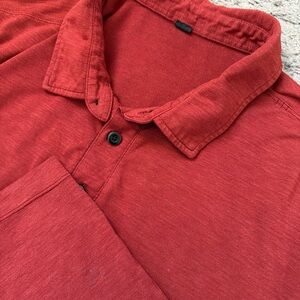 Lululemon Men’s Maroon Large Polo Shirt ON BOTH ARMPITS HAVE STAINS